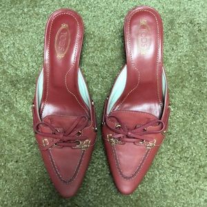 Tod’s kitten heeled mules